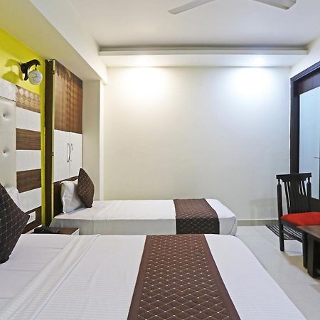 Hotel Star Inn-Near Delhi Airport New Delhi Exterior photo