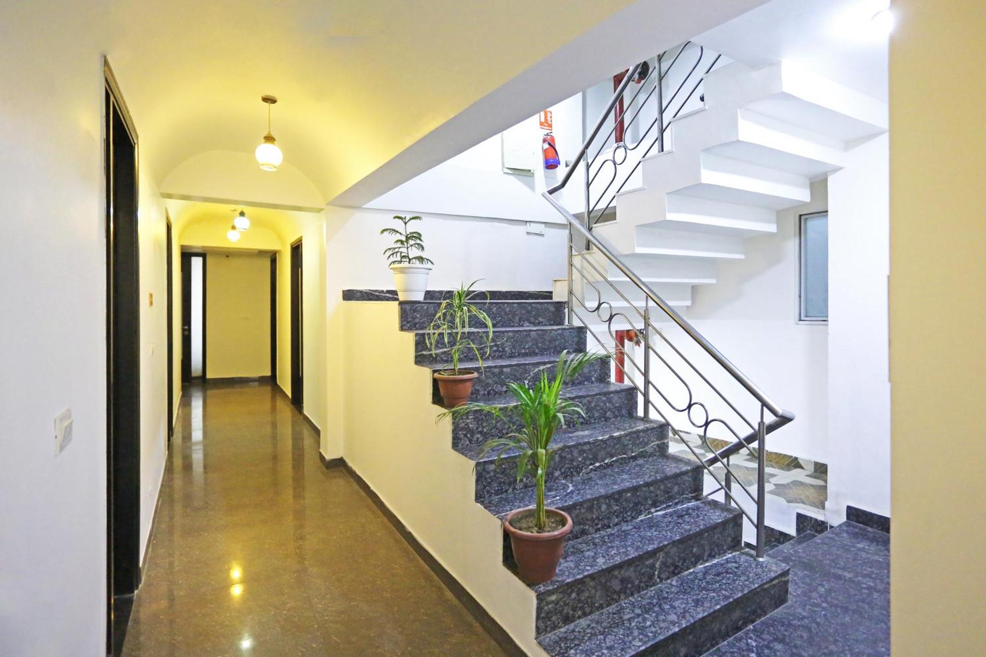 Hotel Star Inn-Near Delhi Airport New Delhi Exterior photo