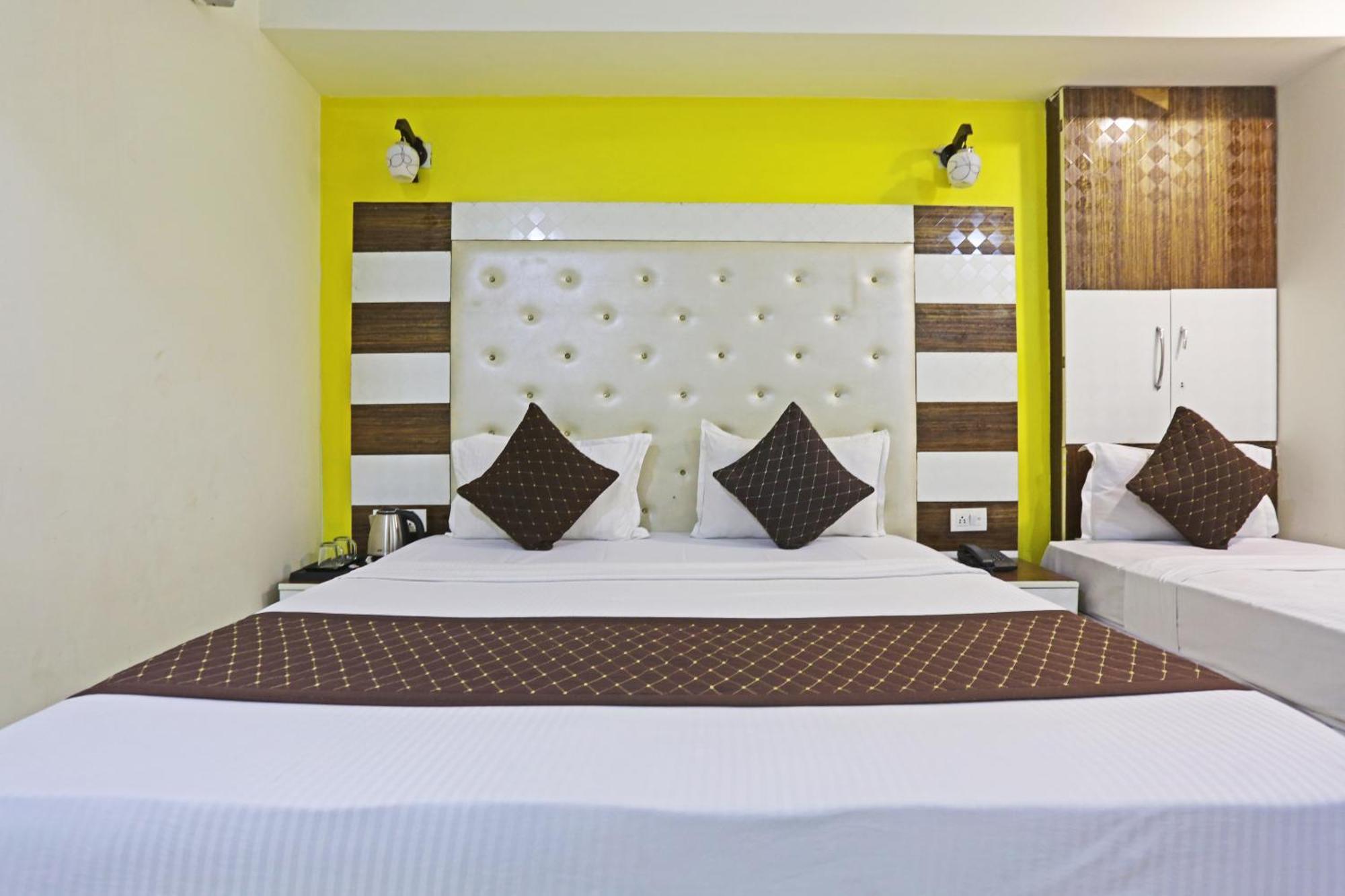 Hotel Star Inn-Near Delhi Airport New Delhi Exterior photo